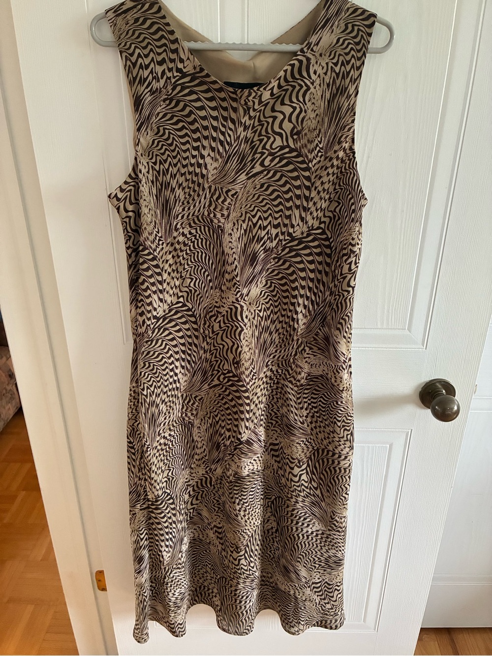Sleeveless Beige and Brown Swirl Print Women's Dress